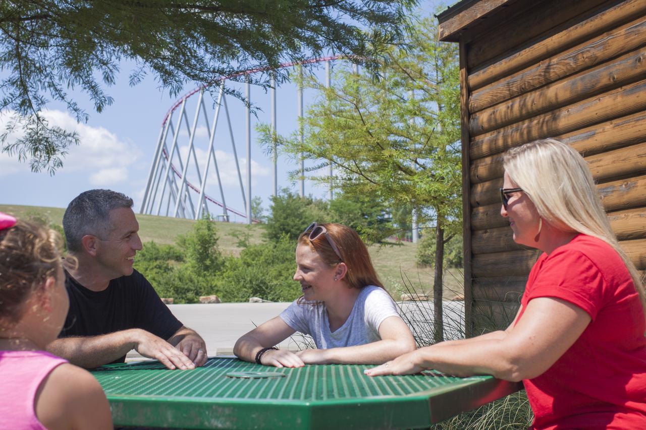 Worlds Of Fun Village 캔자스시티 외부 사진